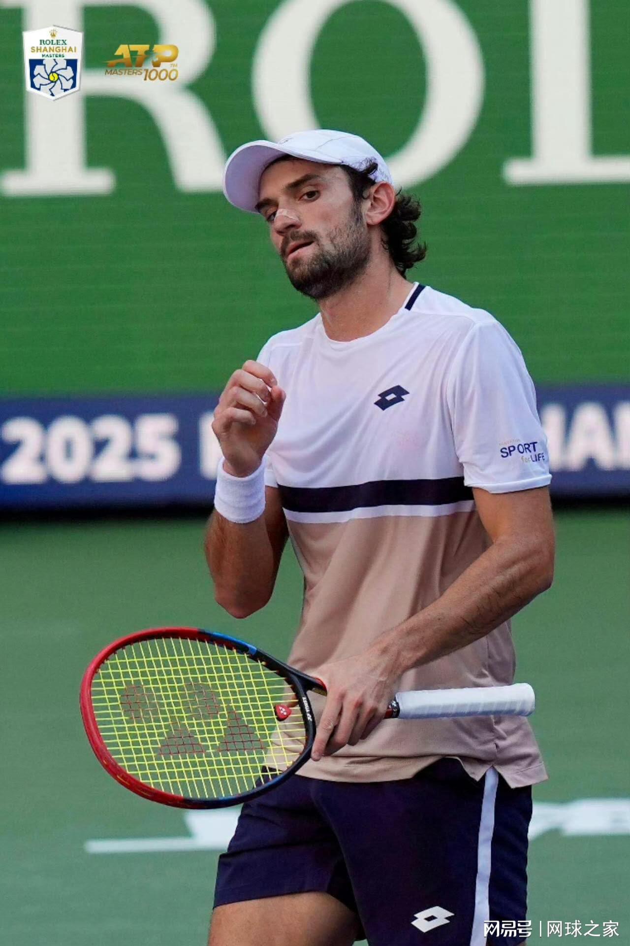 对表兄弟, 击败表哥林 对表兄弟, 击败表哥林